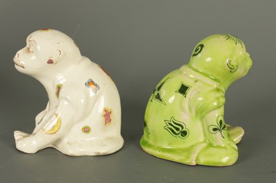 Lot 77 - A PAIR OF EARLY 20TH CENTURY GERMAN POTTERY