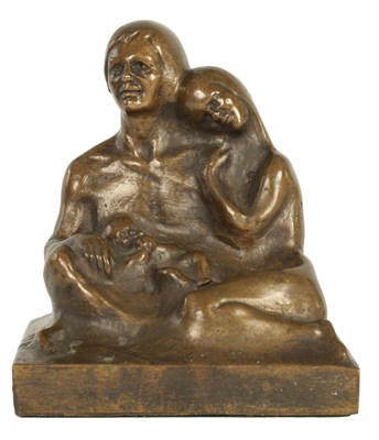 Lot 576 - AN EARLY 20TH CENTURY BRONZE FIGURAL GROUP