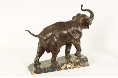 Lot 578 - A FRENCH ART DECO BRONZE SCULPTURE OF AN ELEPHANT