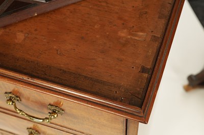 Lot 913 - A RARE GEORGE III MAHOGANY LIBRARY SECRETAIRE CHEST OF DRAWERS WITH DETACHABLE  BOOK CARRIER