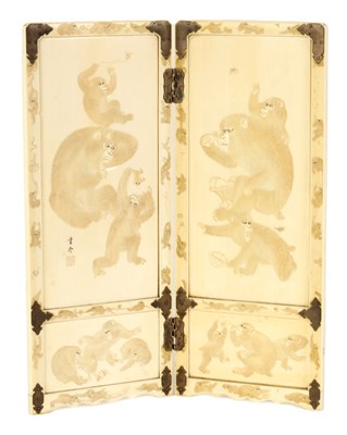 Lot 219 - A FINE JAPANESE MEIJI PERIOD CARVED IVORY FOLDING TABLE SCREEN