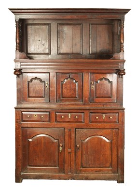 Lot 906 - AN EARLY 18TH CENTURY WELSH JOINED OAK TRIDARN