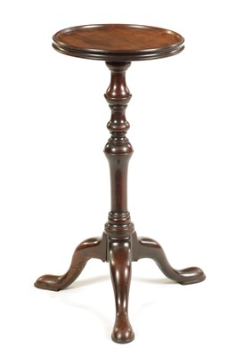 Lot 881 - A GEORGE II MAHOGANY KETTLE STAND