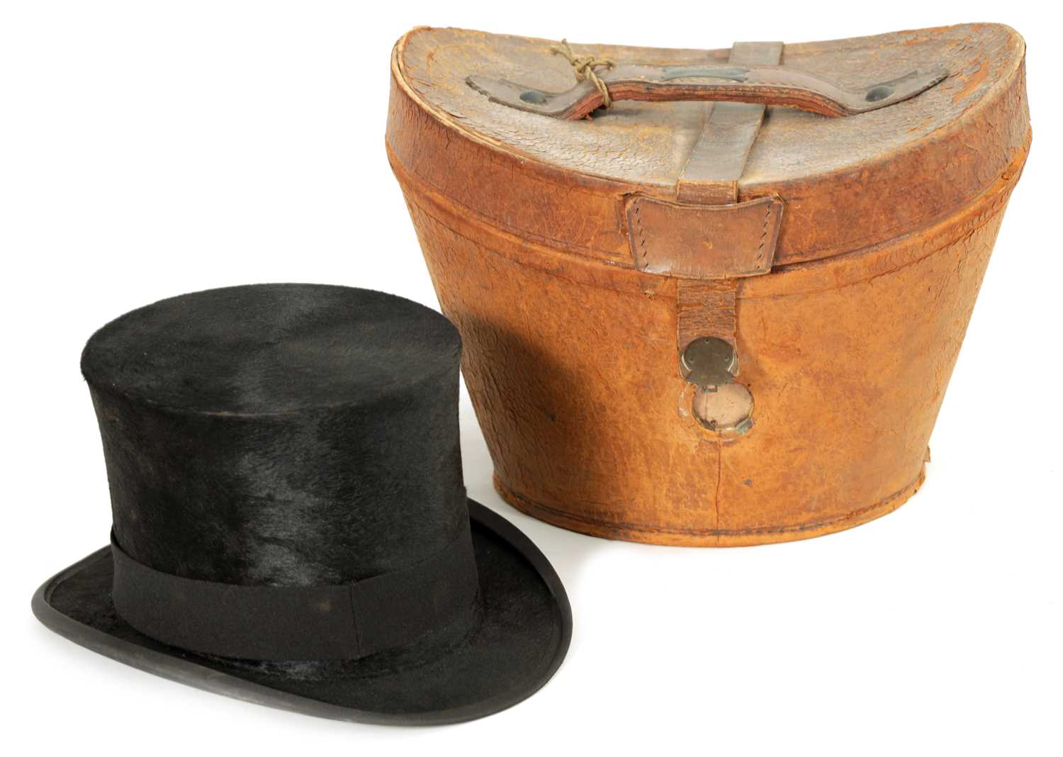 Lot 1298 - A 19TH CENTURY BLACK SILK GENTLEMAN’S TOP HAT