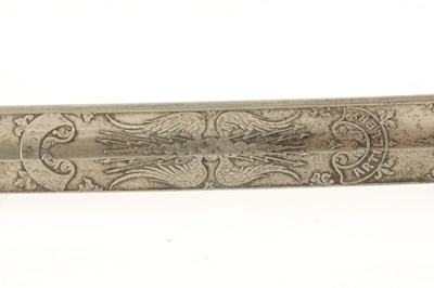 Lot 620 - A 19TH CENTURY OFFICERS ARTILLERY DRESS SWORD