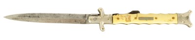 Lot 634 - A 19TH CENTURY FOLDING LOCKING KNIFE WITH IVORY HANDLE