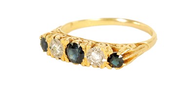 Lot 238 - AN 18CT GOLD FIVE STONE DIAMOND AND SAPPHIRE RING