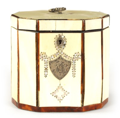 Lot 469 - A SMALL GEORGIAN DECAGONAL IVORY, TORTOISESHELL AND MOTHER OF PEARL INLAID TEA CADDY