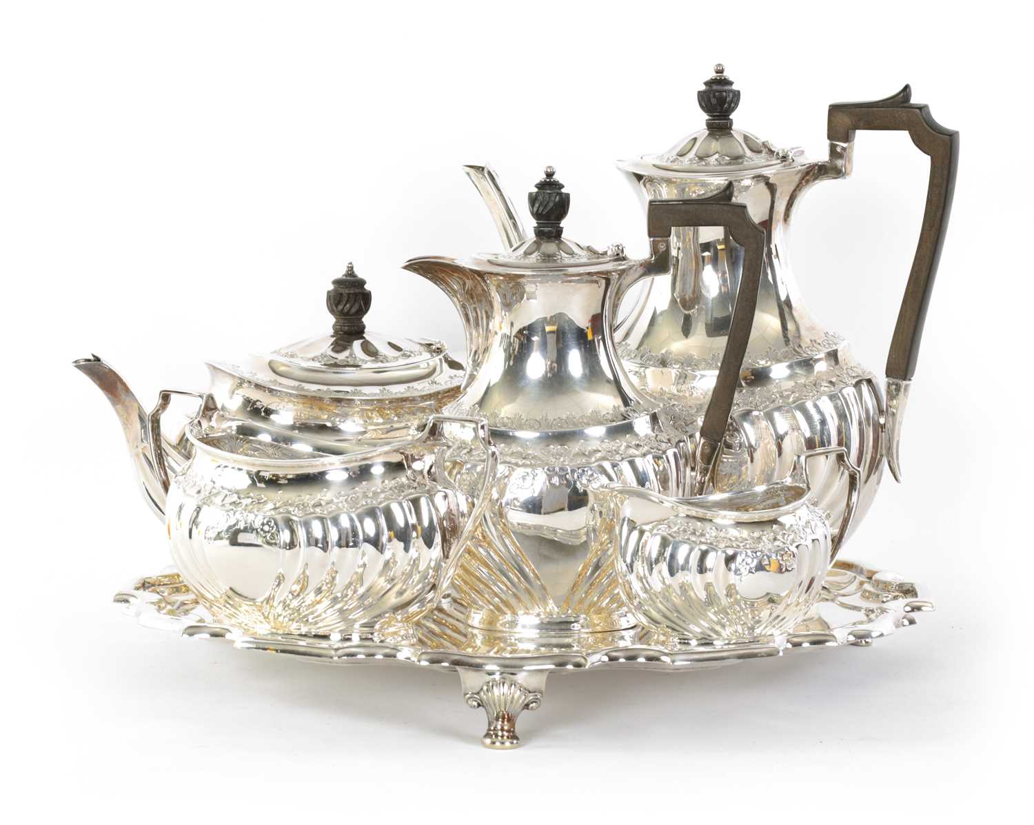 Lot 331 - AN EDWARD VII FIVE PIECE SILVER TEA SERVICE TOGETHER WITH A SILVER PLATED SALVER