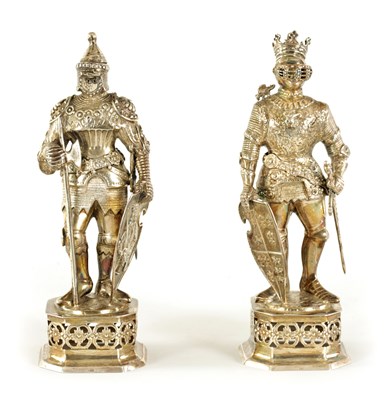 Lot 327 - A PAIR OF EARLY 20TH CENTURY GERMAN CAST SILVER SCULPTURES
