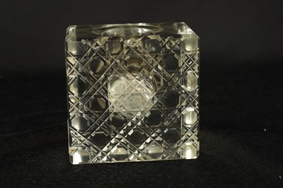 Lot 289 - AN EDWARD VII SQUARE HOBNAIL-CUT GLASS SILVER MOUNTED INKWELL