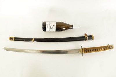 Lot 652 - AN EARLY 20TH CENTURY JAPANESE NAVAL OFFICER'S SAMURAI KATANA SWORD