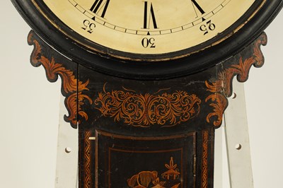 Lot 854 - AN 18TH CENTURY BLACK LACQUER AND CHINOISERIE DECORATED TAVERN CLOCK