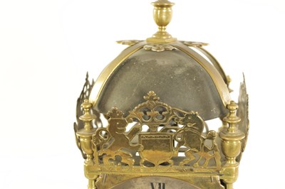 Lot 826 - THOMAS PARKER AT YE CRUTCHED FRIARS, LONDINI FECIT. A LATE 17TH CENTURY BRASS LANTERN CLOCK