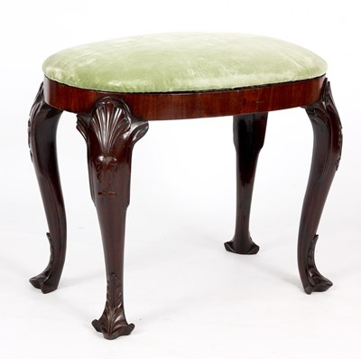 Lot 817 - A GEORGE I MAHOGANY OVAL DRESSING STOOL with...