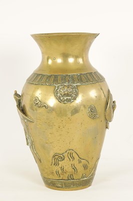 Lot 104 - A MING DYNASTY CHINESE BRONZE SHOULDERED VASE