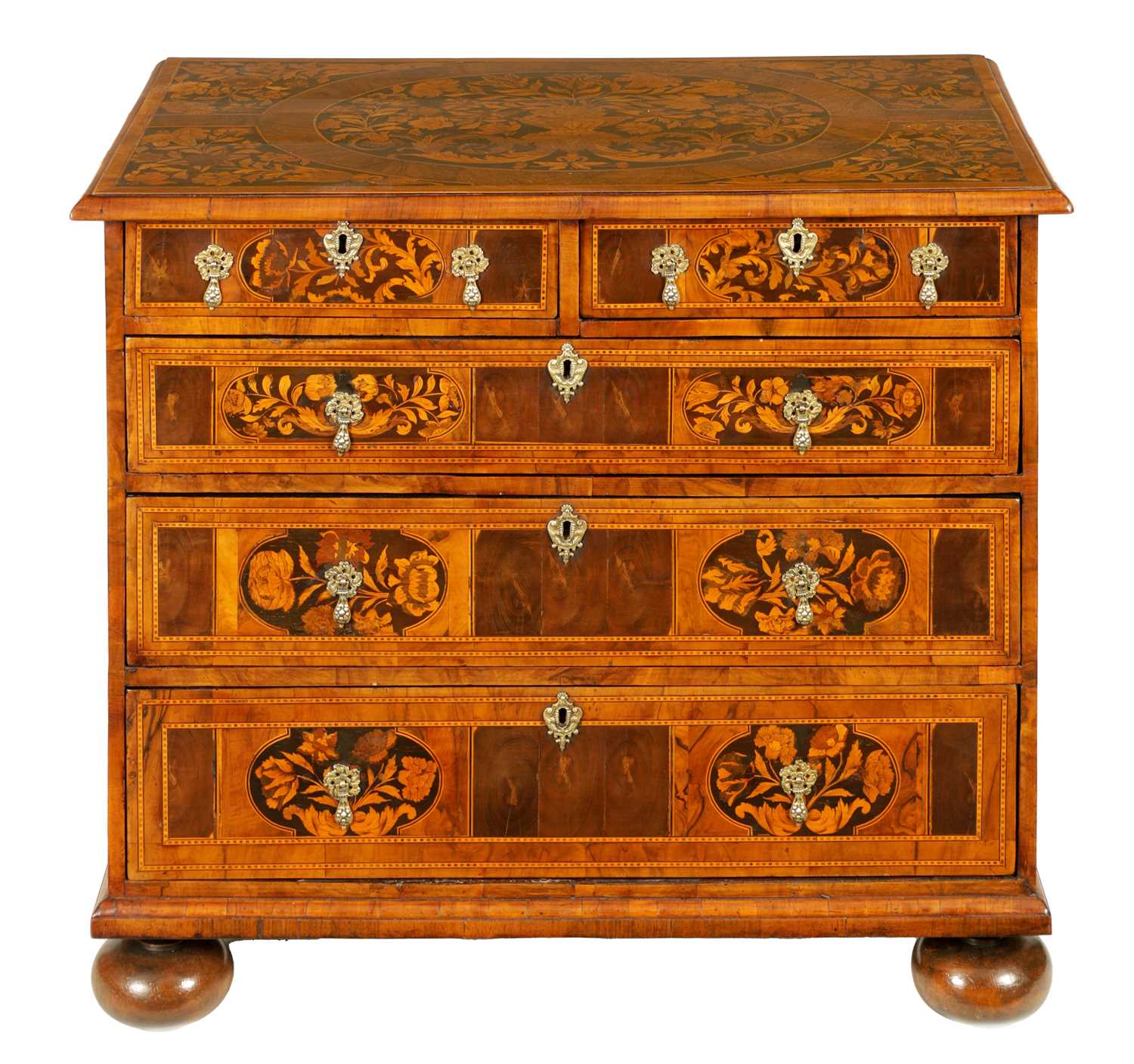 Lot 959 - A WILLIAM AND MARY MARQUETRY INLAID AND OYSTER VENEERED CHEST OF DRAWERS