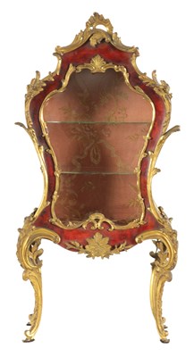 Lot 183 - A 19TH CENTURY ORMOLU MOUNTED TORTOISESHELL LOUIS XVI STYLE MINIATURE TABLE TOP VITRINE/DISPLAY CABINET