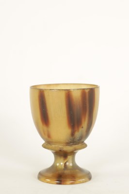 Lot 473 - A 19TH CENTURY HORN SILVER MOUNTED CUP
