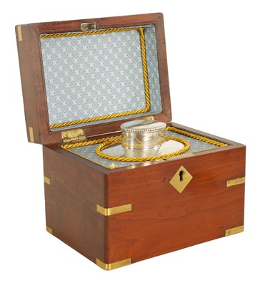 Lot 574 - A LATE GEORGIAN BRASS BOUND MAHOGANY TEA CADDY