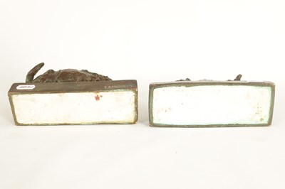 Lot 527 - EDITH BARRETTO PARSONS. A PAIR OF EARLY 20TH CENTURY PATINATED BRONZE CANINE BOOKENDS