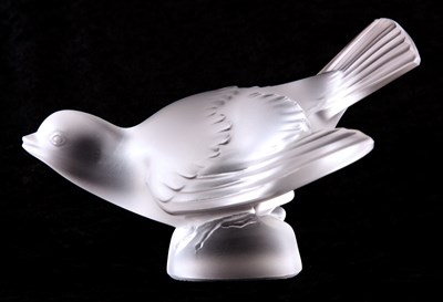 Lot 7 - A LALIQUE FROSTED GLASS MODEL OF A SPARROW,...