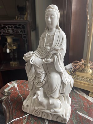 Lot 158 - AN 18TH CENTURY CHINESE BLANC DE CHINE PORCELAIN OF GUANYIN