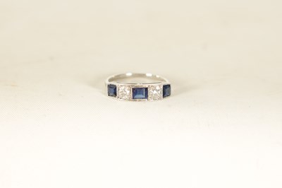 Lot 251 - AN 18CT WHITE GOLD FIVE STONE DIAMOND AND SAPPHIRE RING