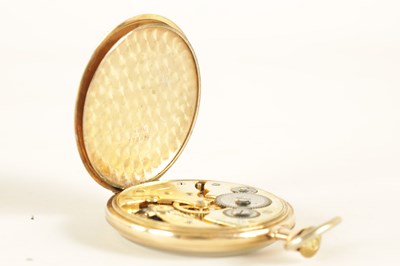 Lot 267 - AN EARLY 20TH CENTURY 14 CARAT GOLD OPEN FACE POCKET WATCH