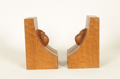 Lot 984 - A GOOD PAIR OF ROBERT 'MOUSEMAN' THOMPSON AZED OAK BOOKENDS