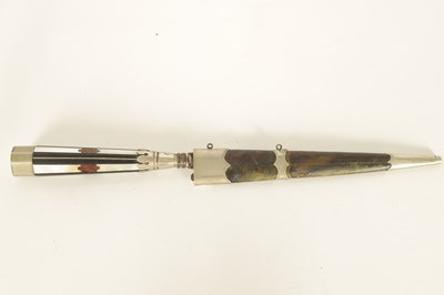 Lot 381 - AN 18TH CENTURY ITALIAN VENDETTA DAGGER