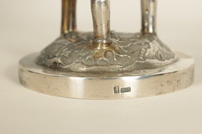 Lot 215 - AN EARLY 20TH CENTURY CHINESE SILVER AND MOTHER OF PEARL TAZZA