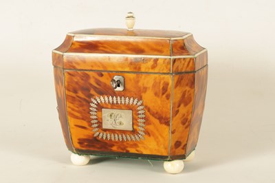 Lot 582 - A REGENCY TORTOISESHELL AND IVORY BANDED SARCOPHAGUS TEA CADDY