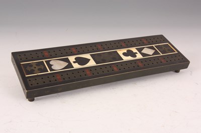 Lot 524 - A FINE REGENCY CRIBBAGE BOARD IN THE MANNER OF...