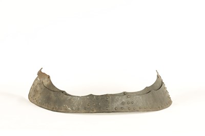 Lot 107 - A 17TH CENTURY CIVIL WAR CROMWELLIAN BOTTOM SECTION OF AN ARTICULATED BACK PLATE