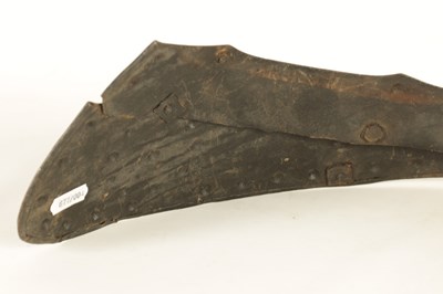 Lot 107 - A 17TH CENTURY CIVIL WAR CROMWELLIAN BOTTOM SECTION OF AN ARTICULATED BACK PLATE