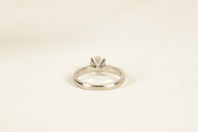 Lot 226 - A LADIES 18CT WHITE GOLD DIAMOND SOLITAIRE RING