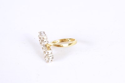 Lot 232 - A LADIES 18CT YELLOW GOLD TWO CLUSTER DIAMOND RING
