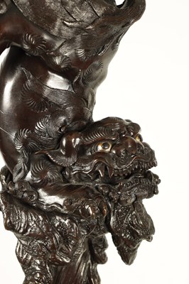 Lot 213 - AN IMPRESSIVE MEIJI PERIOD JAPANESE PATINATED BRONZE AND MIXED METAL STANDARD LAMP