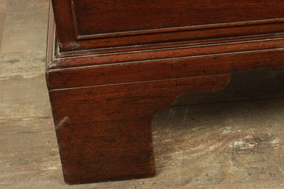 Lot 1664 - A GOOD GEORGE III MAHOGANY CHEST OF DRAWERS OF SMALL SIZE