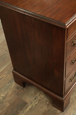 Lot 1664 - A GOOD GEORGE III MAHOGANY CHEST OF DRAWERS OF SMALL SIZE