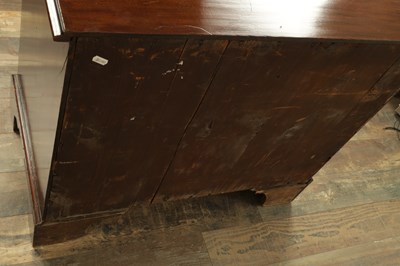 Lot 1664 - A GOOD GEORGE III MAHOGANY CHEST OF DRAWERS OF SMALL SIZE