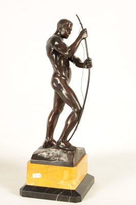 Lot 619 - H. RIESE. A STYLISH ART DECO FIGURAL BRONZE OF AN ARCHER