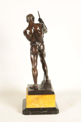 Lot 619 - H. RIESE. A STYLISH ART DECO FIGURAL BRONZE OF AN ARCHER