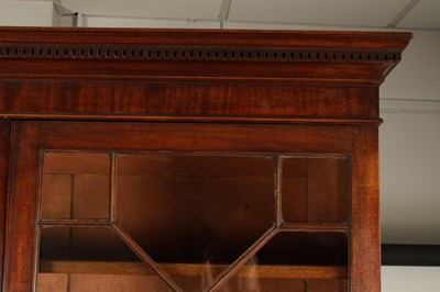 Lot 1040 - A GEORGE III MAHOGANY SECRETAIRE BOOKCASE HAVING GOOD COLOUR AND PATINATION