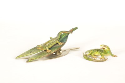 Lot 664 - TWO LATE 19TH CENTURY/EARLY 20TH CENTURY BERGMAN STYLE COLD PAINTED ANIMALIER BRONZE PAPER CLIP AND SCULPTURE OF LIZARDS