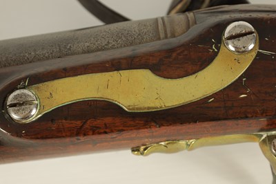 Lot 398 - AN EARLY 19TH CENTURY BROWN BESS FLINTLOCK RIFLE BY WILLIAM KETLAND