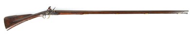 Lot 393 - AN EARLY 18TH CENTURY FRENCH 13 BORE FLINTLOCK SPORTING GUN SIGNED THIOSSIERE FRERES