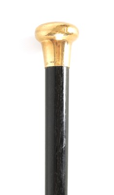 Lot 436 - A LATE 19TH CENTURY 9CT GOLD HANDLED WALKING STICK