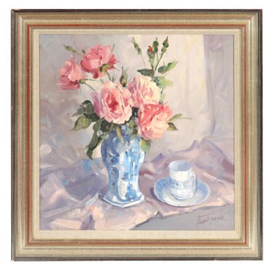 Lot 847 - HELEN TURNER (BORN 1937) A 20TH CENTURY OIL ON CANVAS STILL LIFE